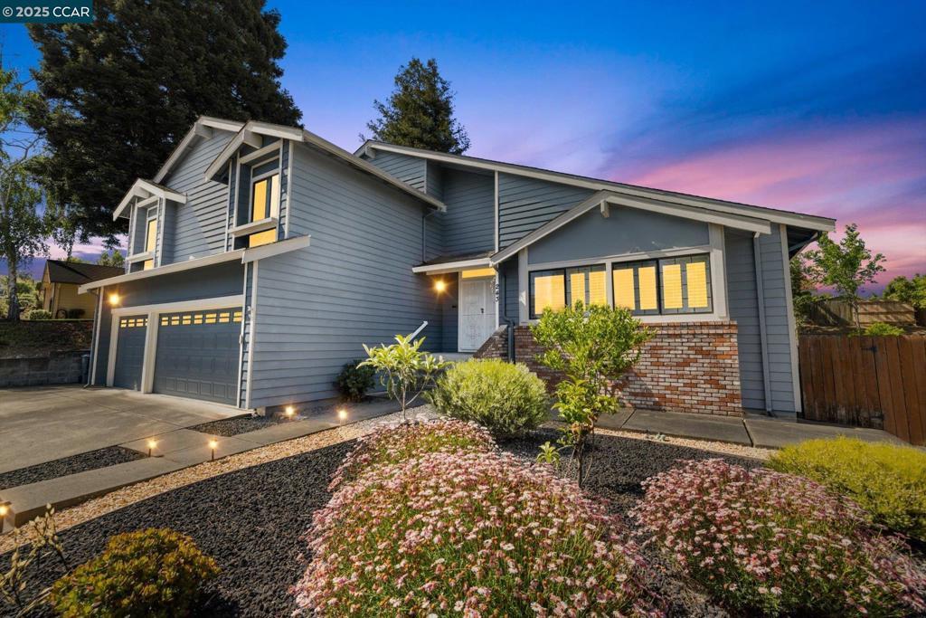 Photo of Listing #41097945