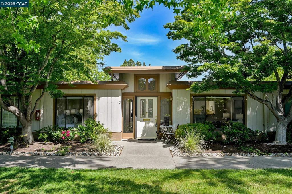 Photo of Listing #41097957