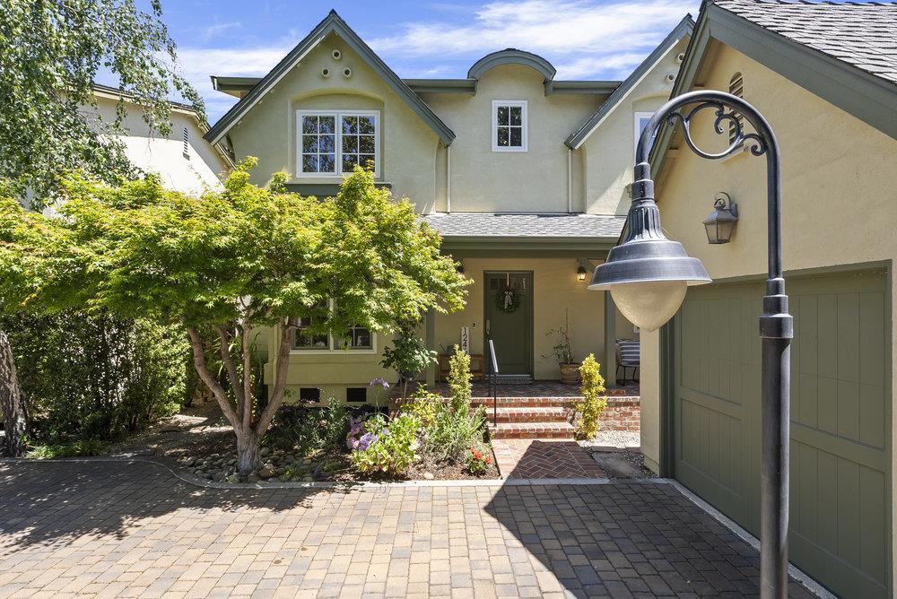 Photo of Listing #ML82005313