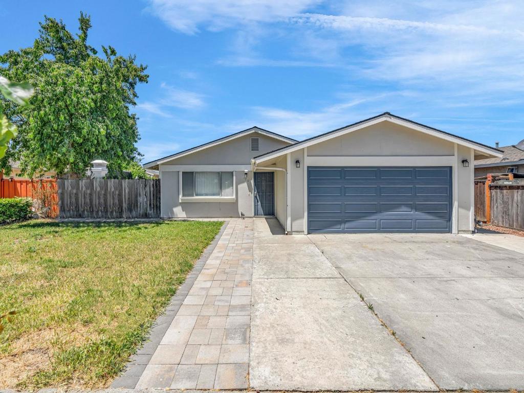 Photo of Listing #ML82007430