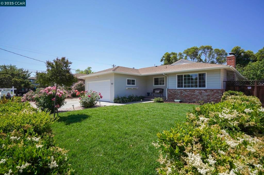 Photo of Listing #41098001