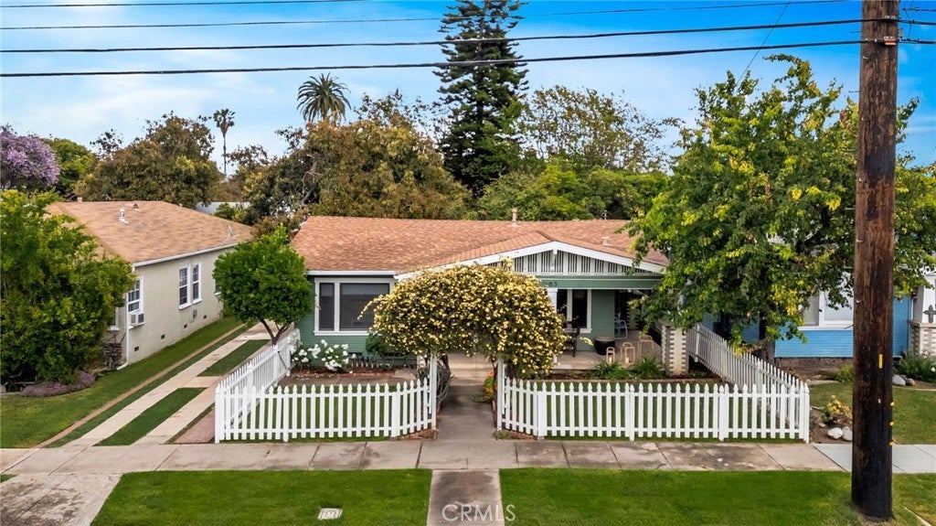 Photo of Listing #PW25079303