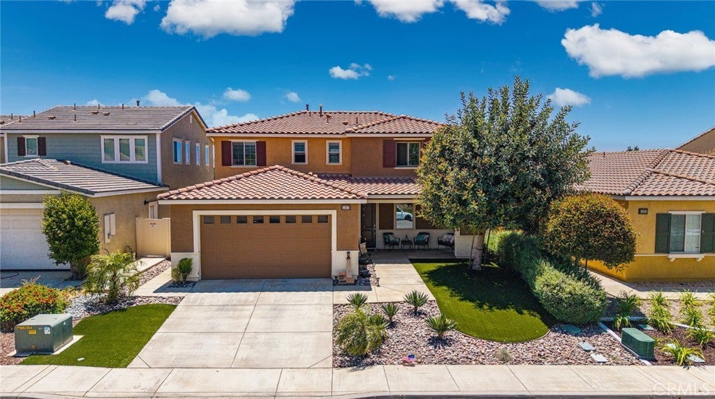 Photo of Listing #IV25110509