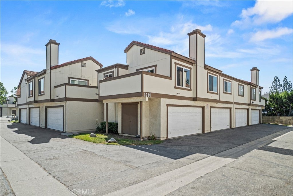 Photo of Listing #TR25068993