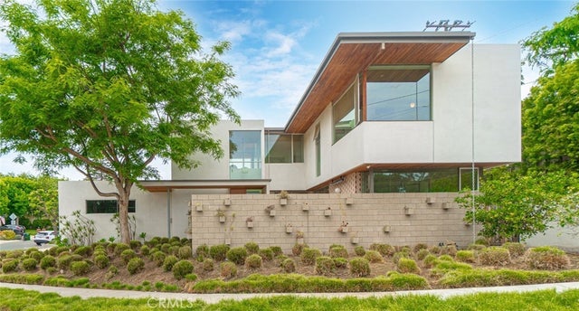 1357 Voorhees Avenue, Manhattan Beach.