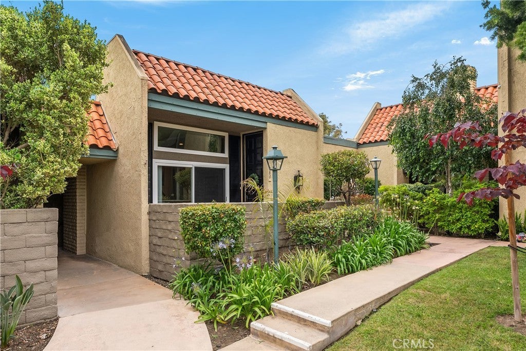 Photo of Listing #OC25109215