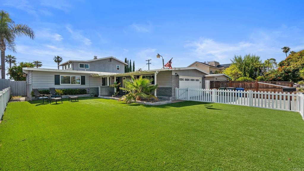 Photo of Listing #PTP2503648