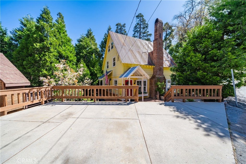 Photo of Listing #IV25110717