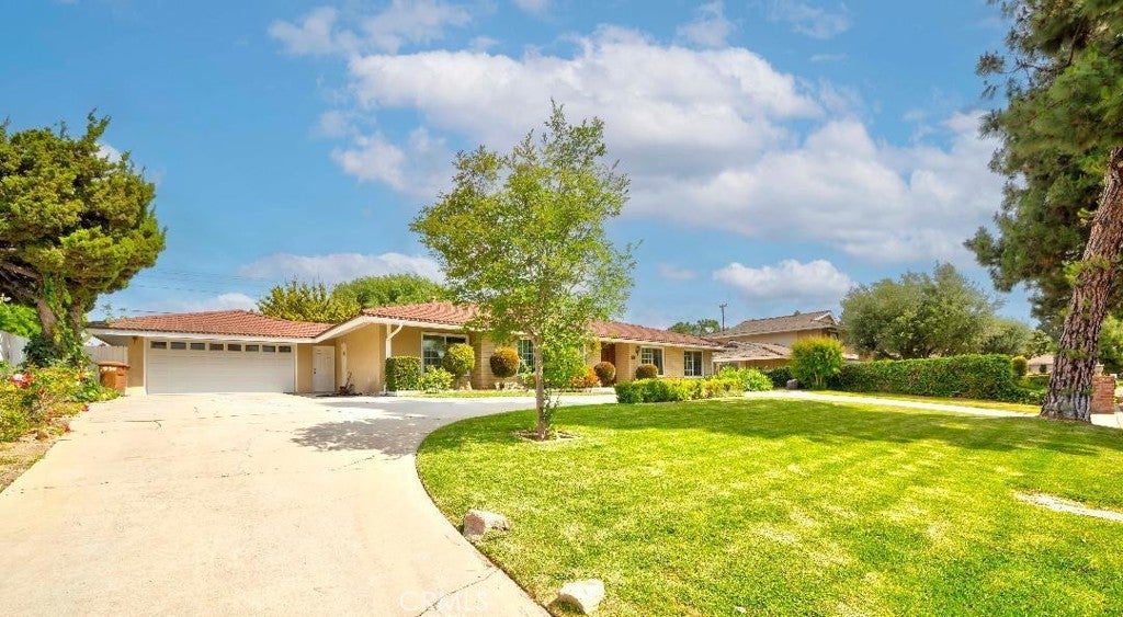 Photo of Listing #PW25111508