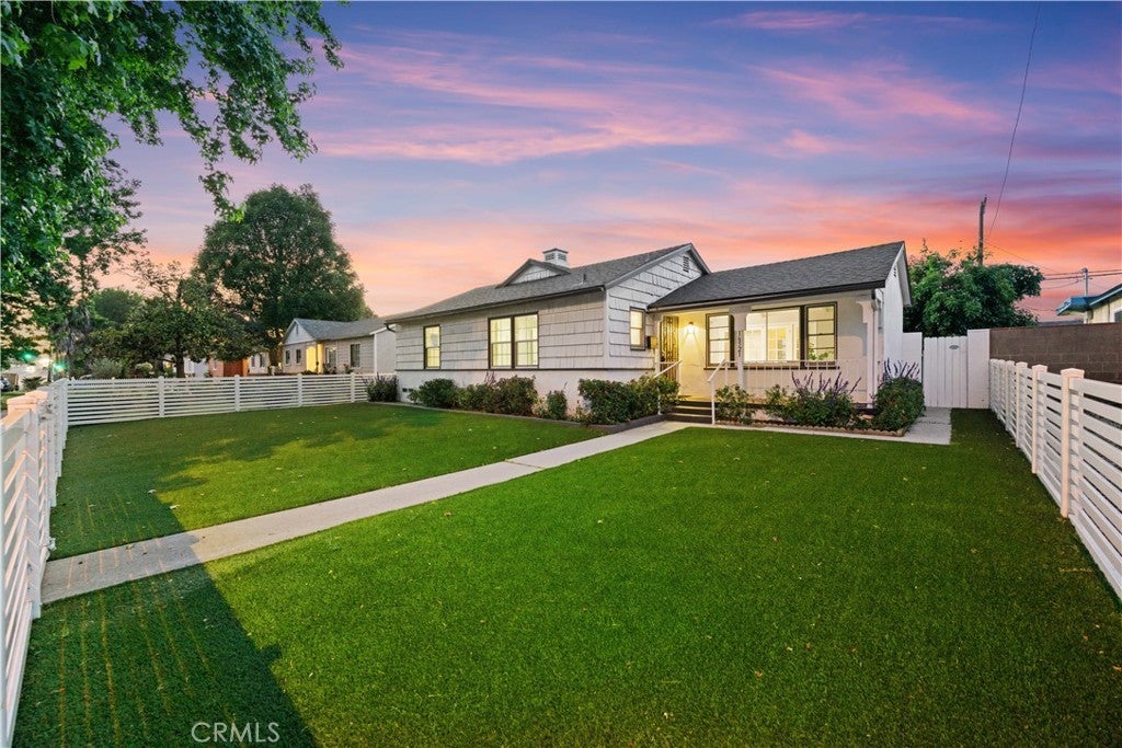 Photo of Listing #SR25112005