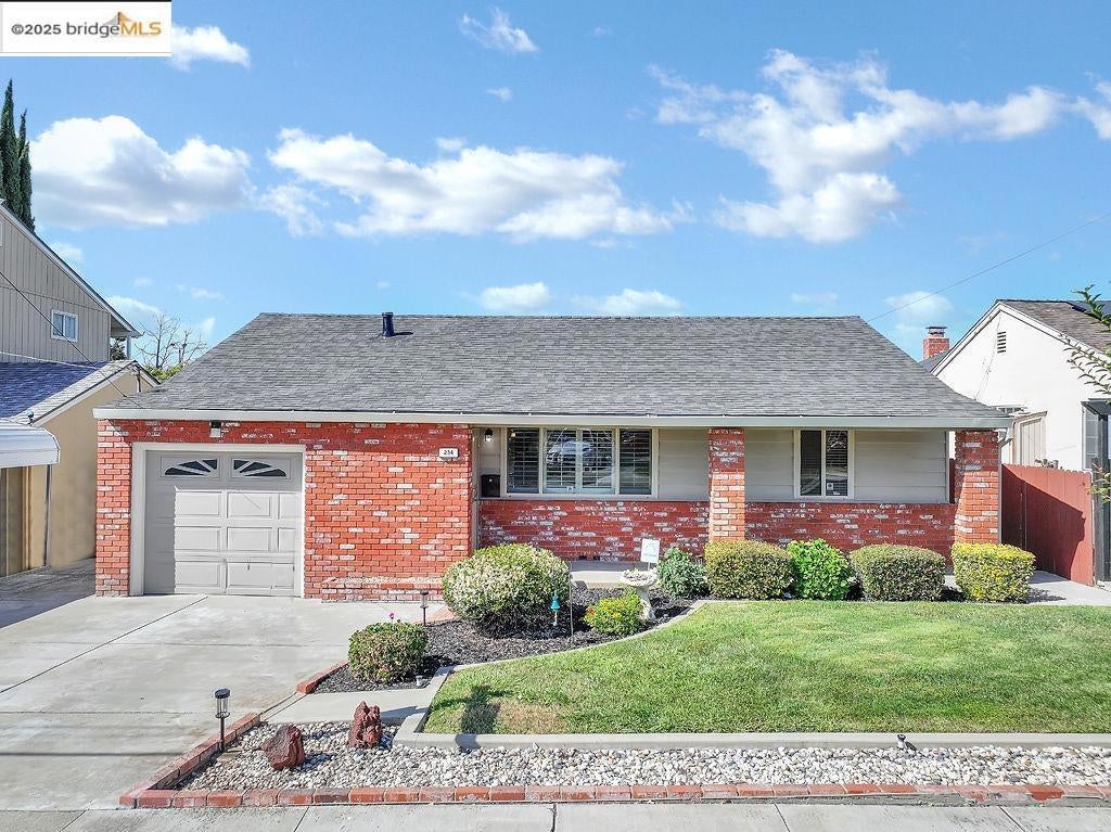 Photo of Listing #41098179