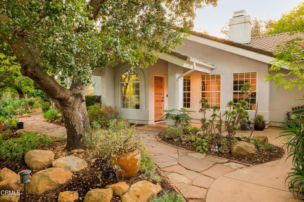 Photo of Listing #V1-30049