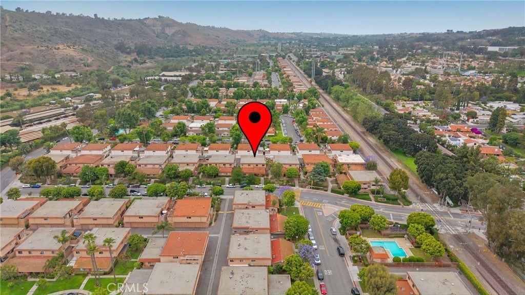 Photo of Listing #CV25112166