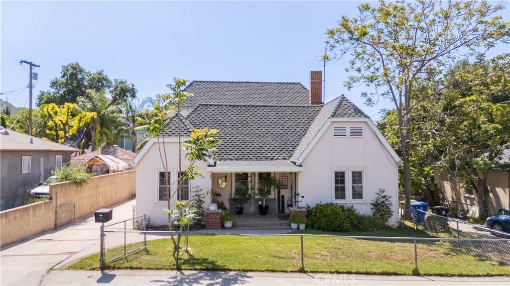 Photo of Listing #SR25112348