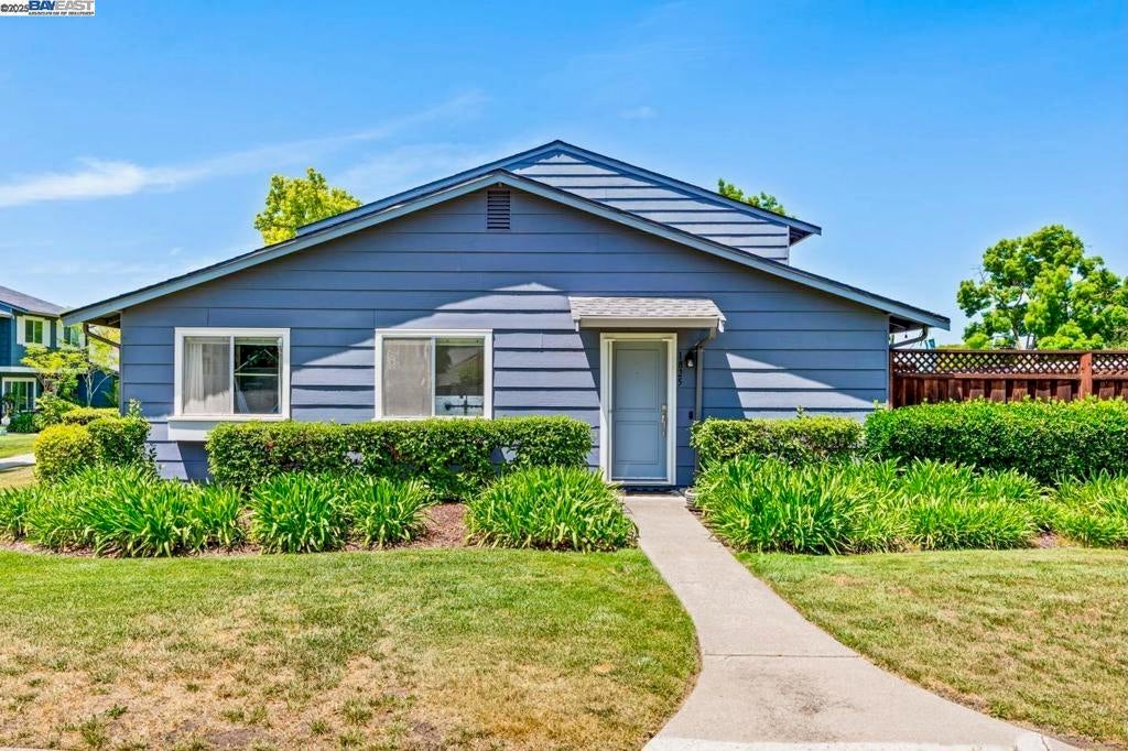 Photo of Listing #41098268