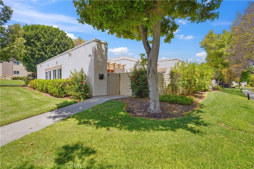 Photo of Listing #OC25112889