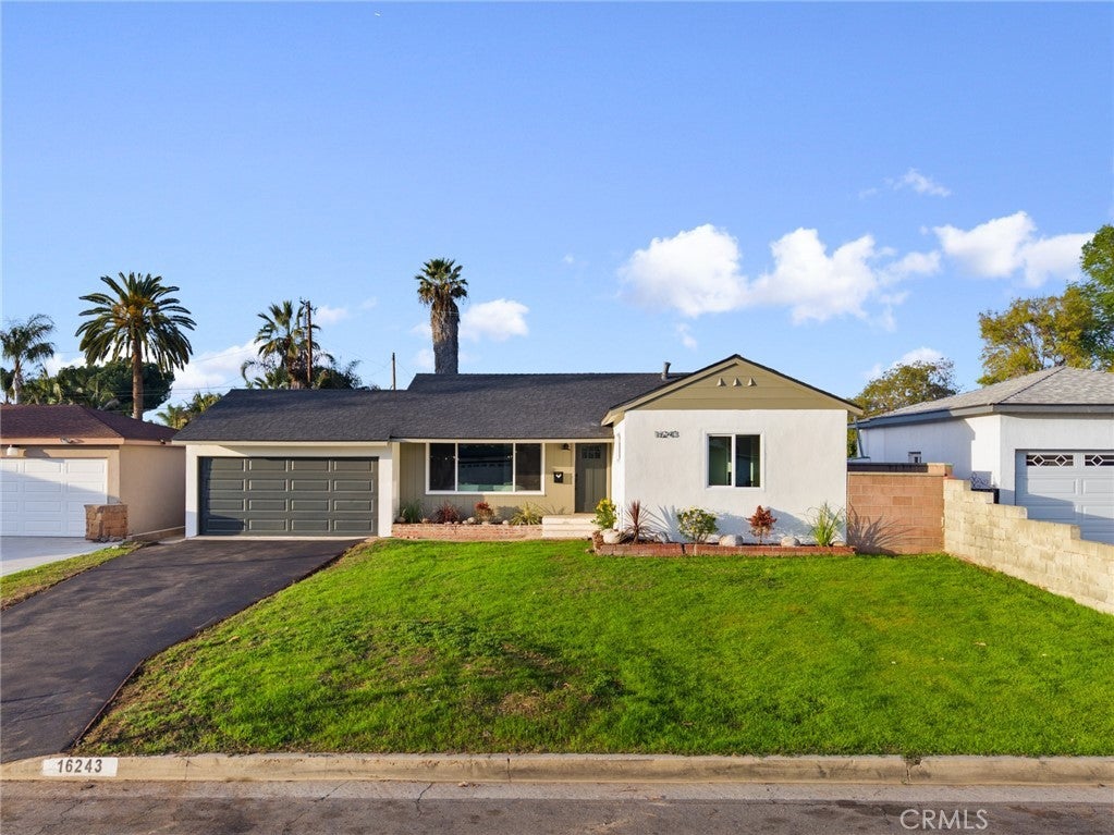 Photo of Listing #PW25112580