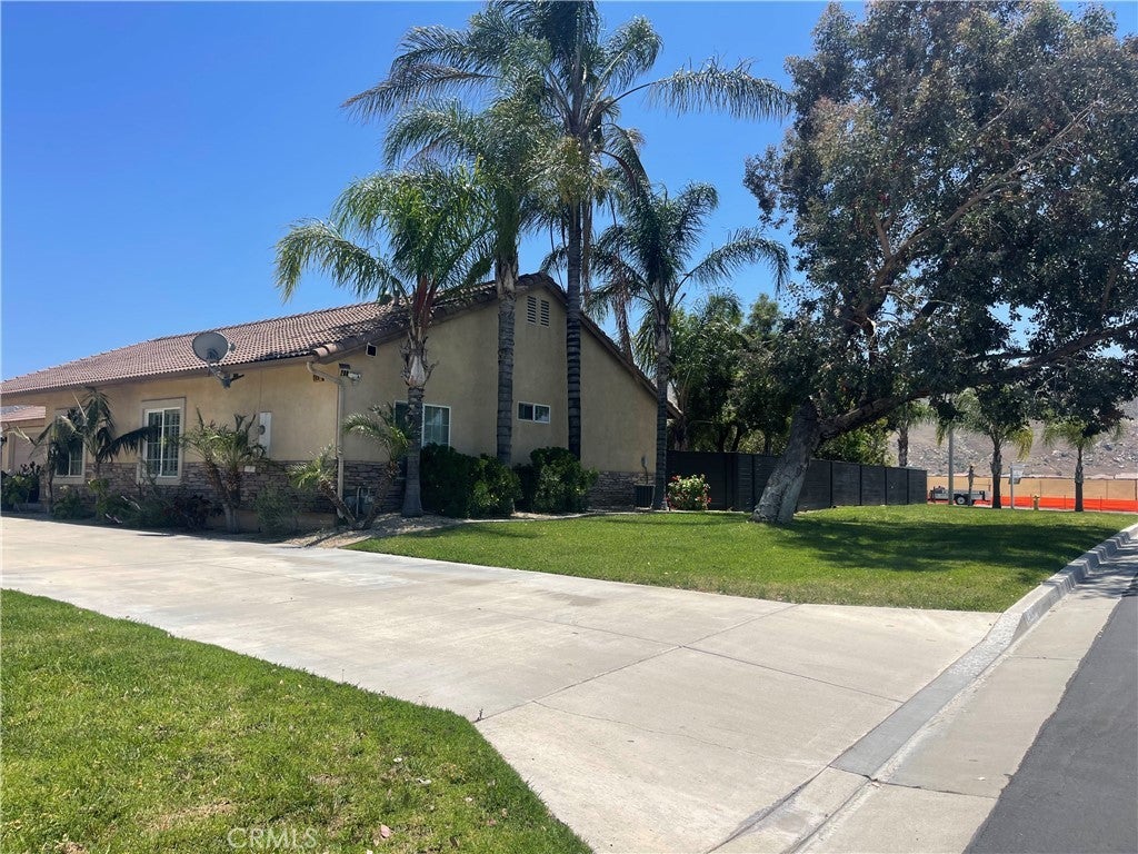 Photo of Listing #CV25107135