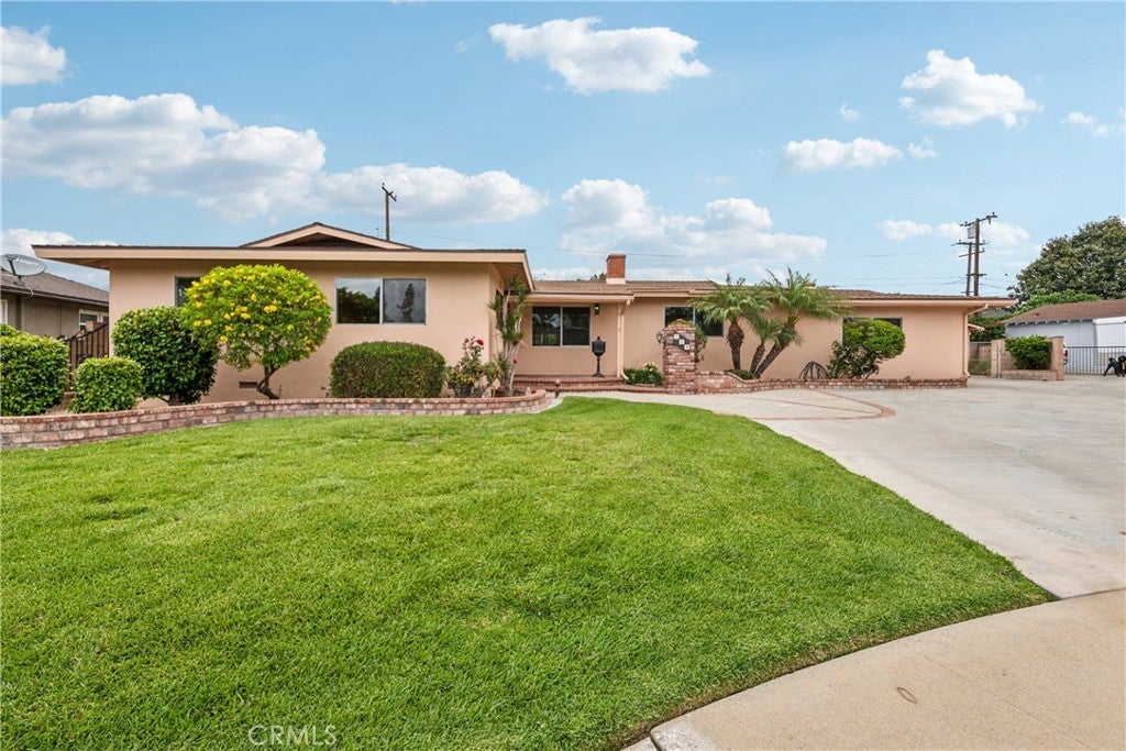 Photo of Listing #CV25112099