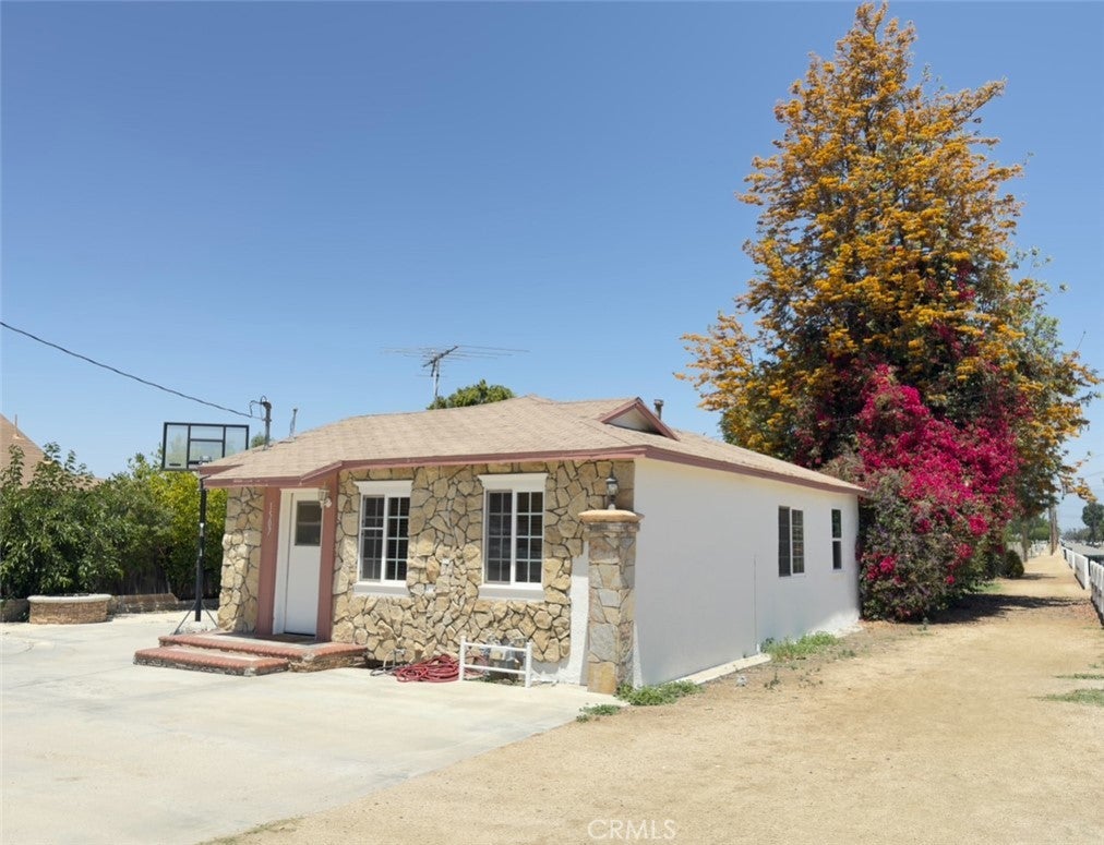 Photo of Listing #TR25111991