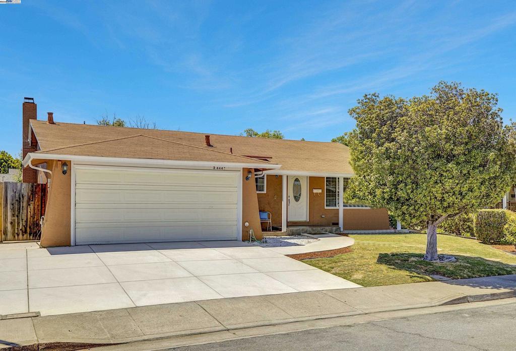 Photo of Listing #41098337