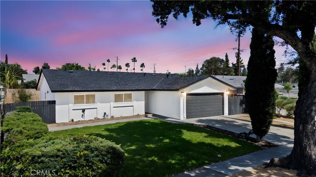 Photo of Listing #IV25111686