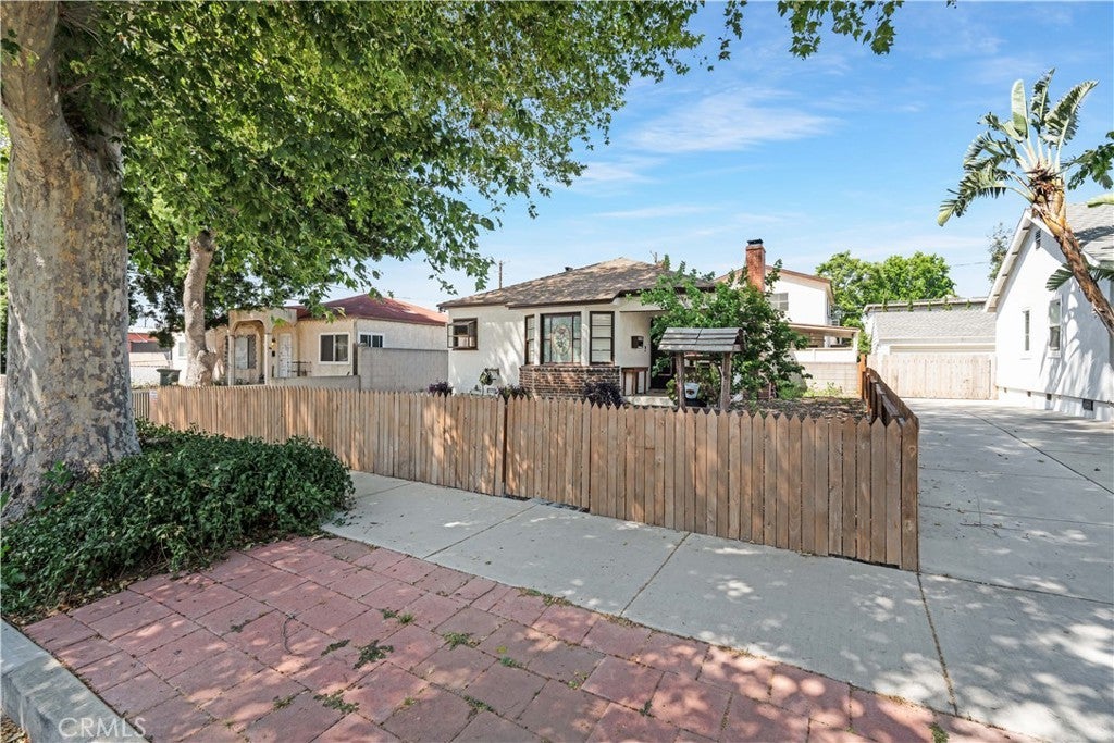 Photo of Listing #OC25113638