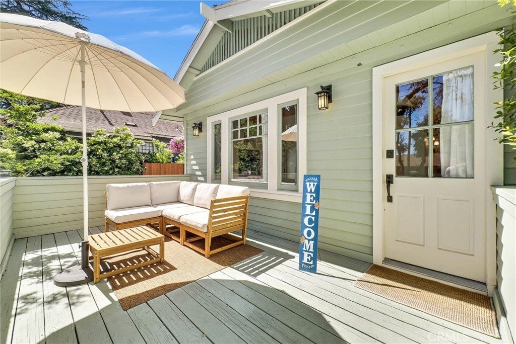 Photo of Listing #IV25113660