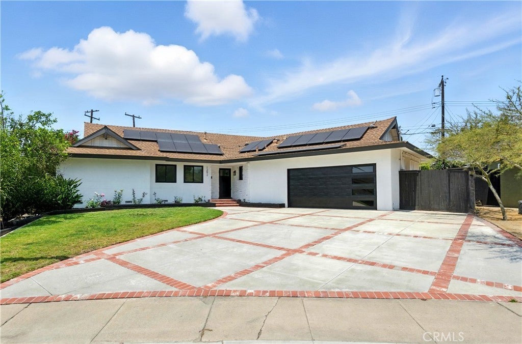 Photo of Listing #PW25113373