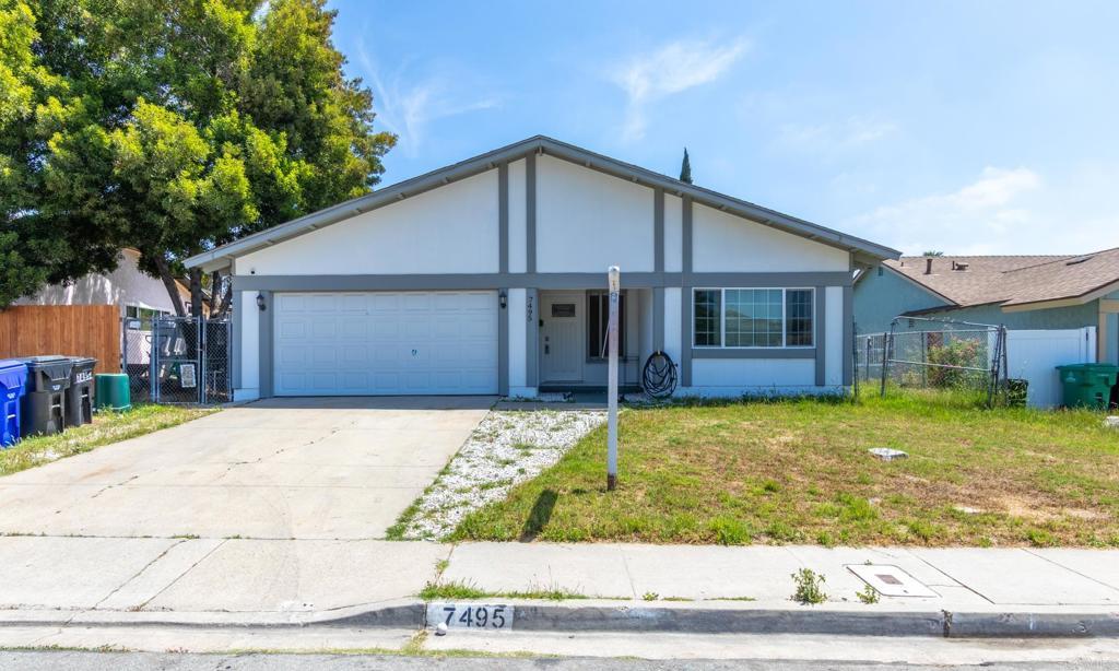 Photo of Listing #PTP2503728