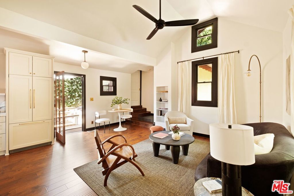 Photo of Listing #25541601