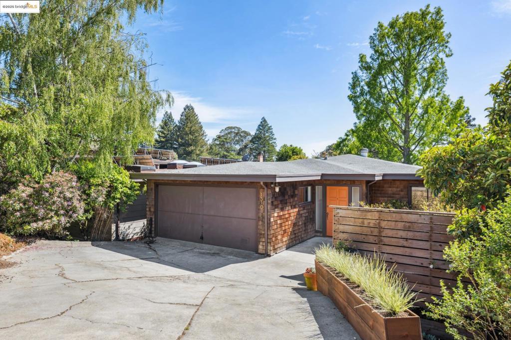 Photo of Listing #41098425