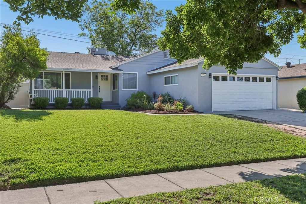 Photo of Listing #CV25113483