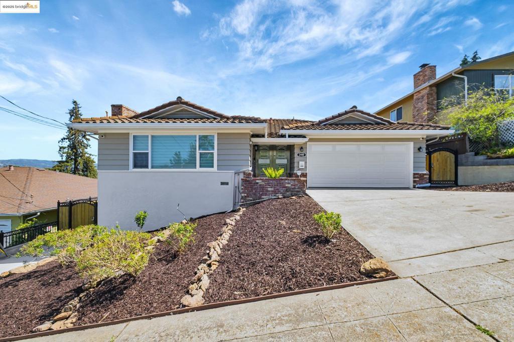 Photo of Listing #41098440