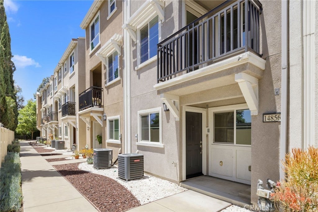 Photo of Listing #BB25113453