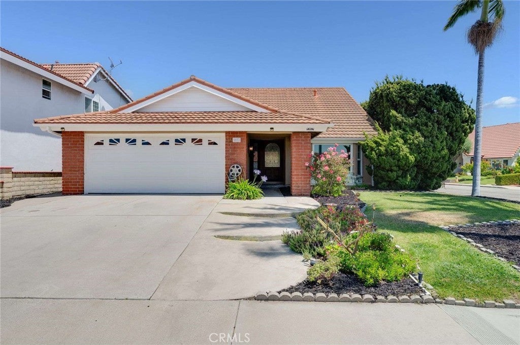 Photo of Listing #RS25112475