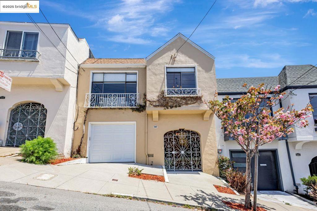 Photo of Listing #41098463