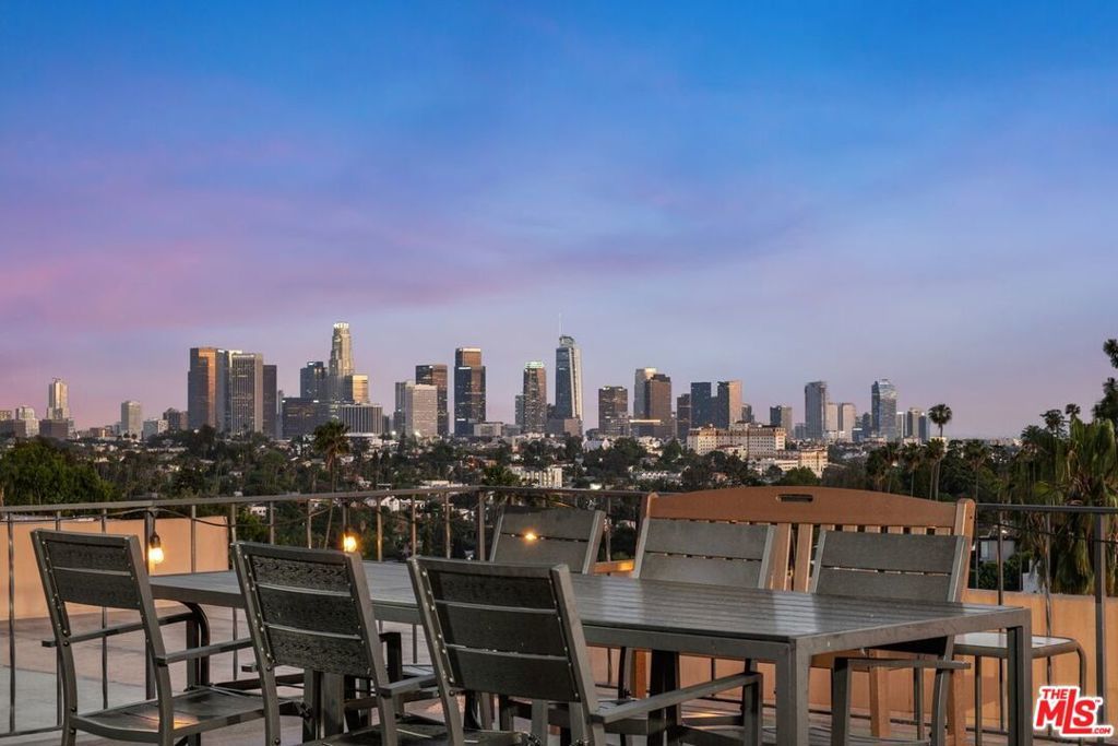 Photo of Listing #25529357