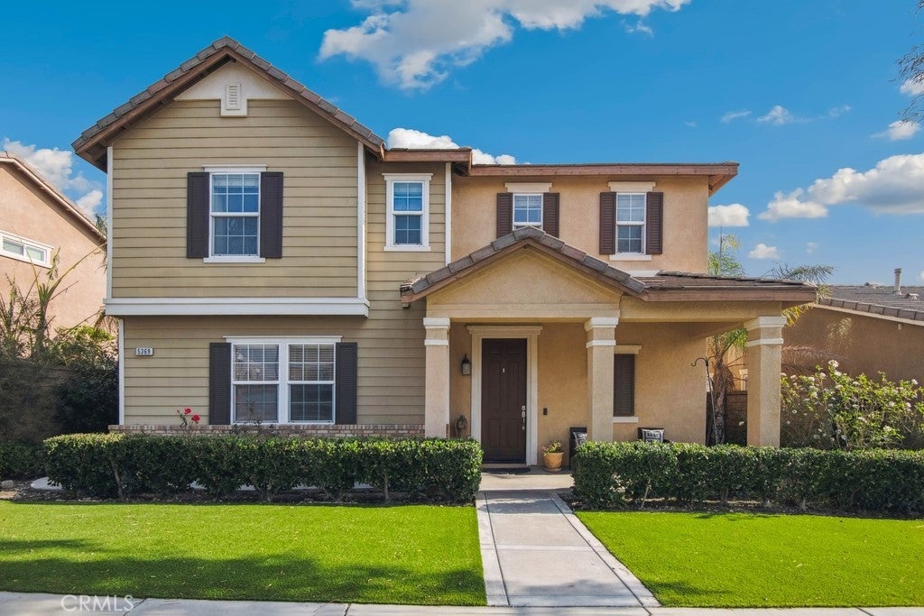 Photo of Listing #IV25113762