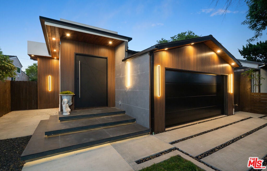 Photo of Listing #25541603