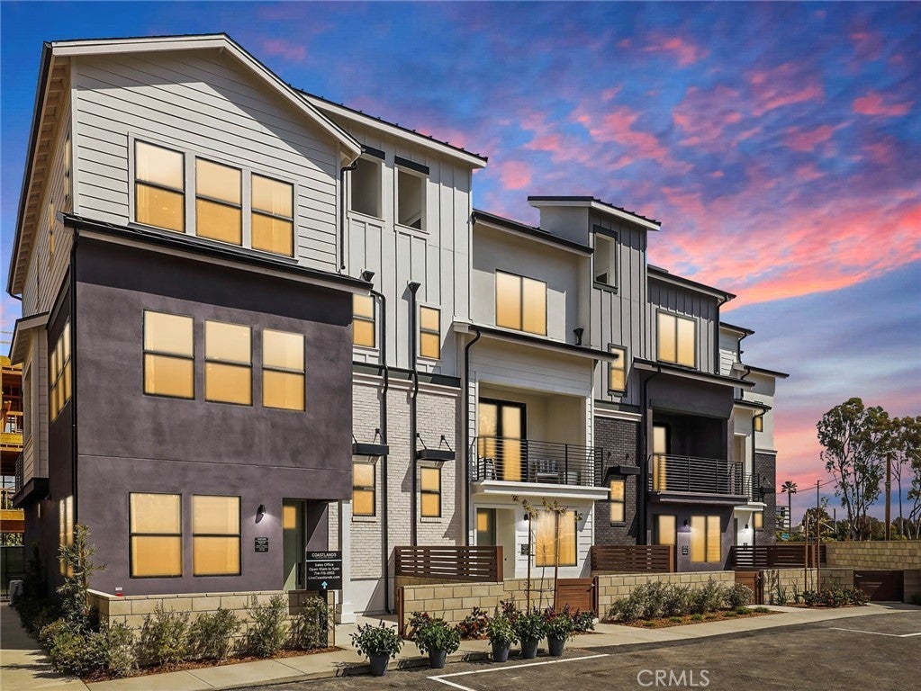 Photo of Listing #PW25114239