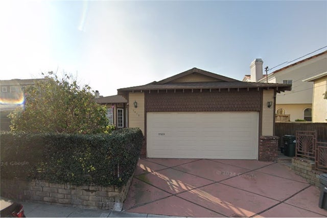 2929 Green Lane, Redondo Beach.
