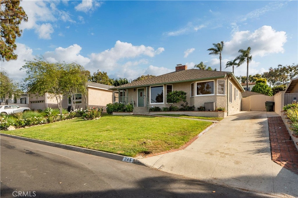 Photo of Listing #SB25114346