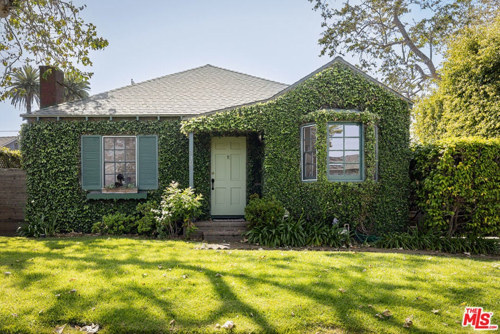 Photo of Listing #25542091