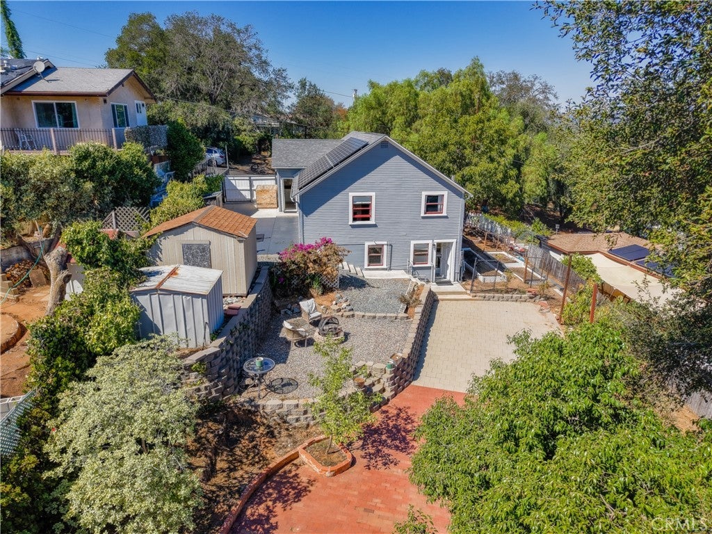 Photo of Listing #IV25105248