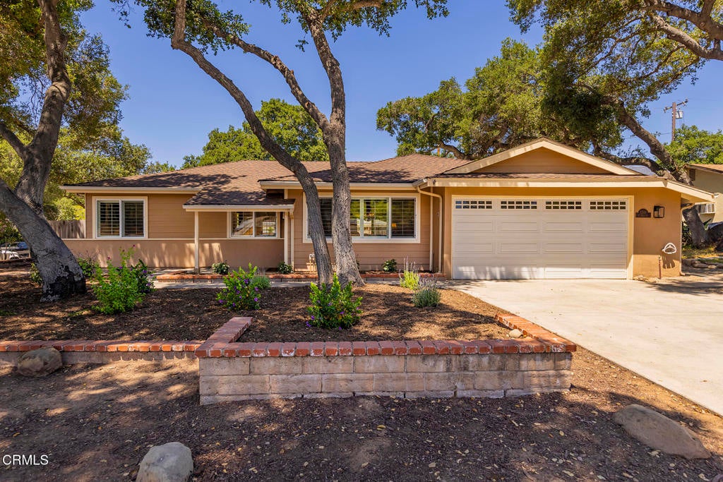 Photo of Listing #V1-30102