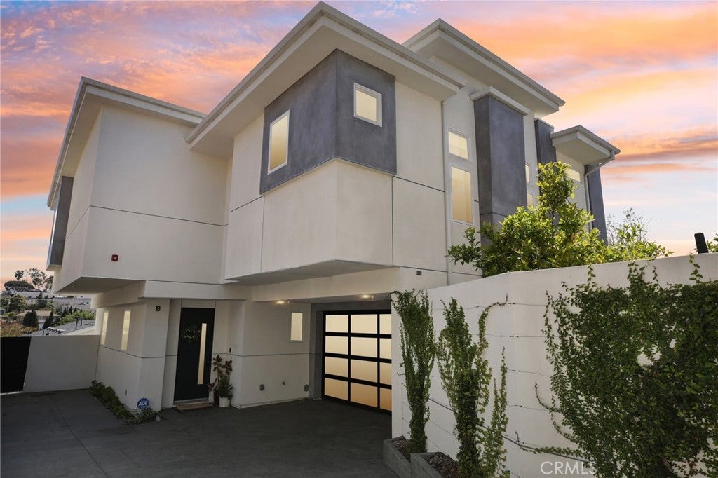 Photo of Listing #SB25109880