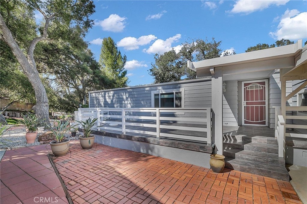 Photo of Listing #SR25114555