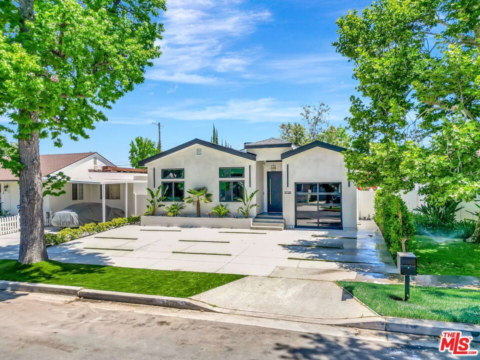 Photo of Listing #25540993