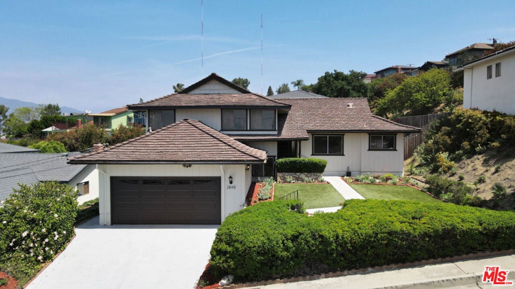 Photo of Listing #25537607